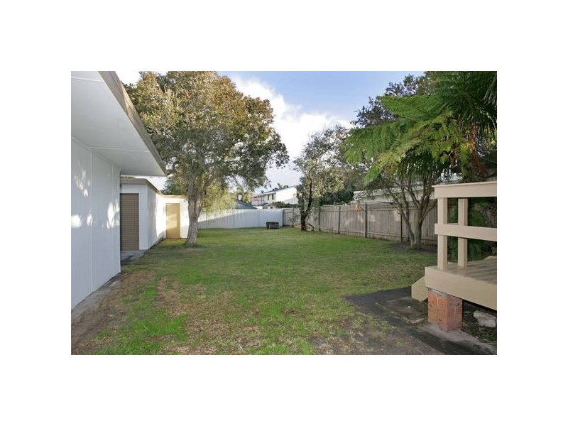 33 Thelma Street, Long Jetty NSW 2261