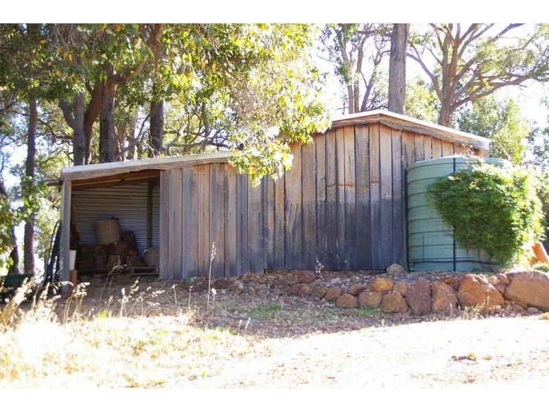 105 Barrabup Road, Nannup WA 6275