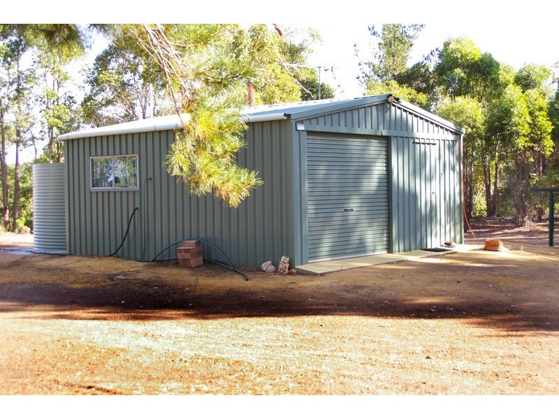 40 Hovea Place, Nannup WA 6275