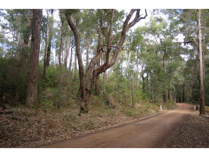 11189 Mount Lewin Loop Road, Nannup WA 6275