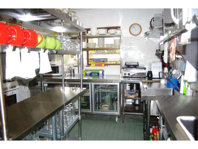 8 Warren Road, Nannup WA 6275