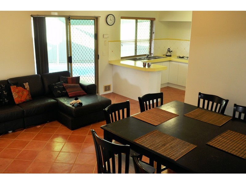 5 Brook Place, Gosnells WA 6110