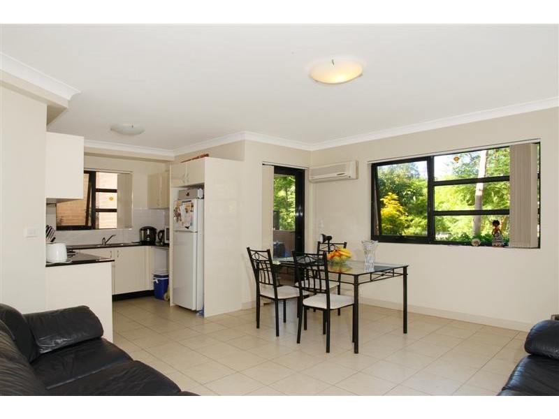 8/47 Hampstead Road, Homebush West NSW 2140