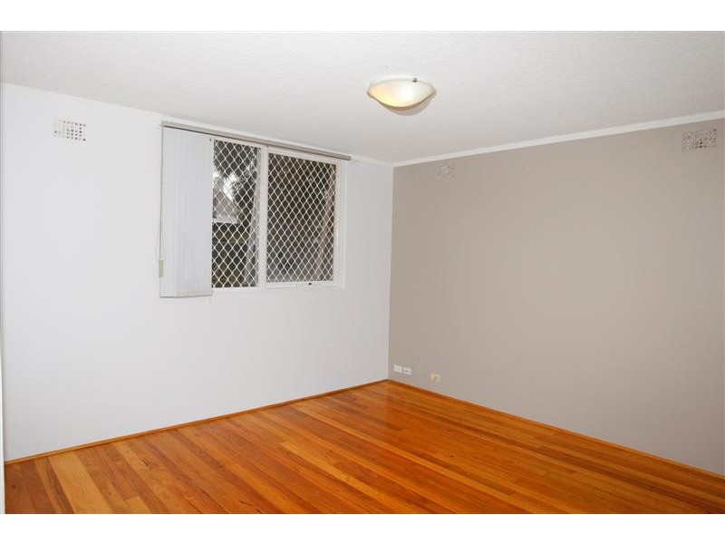 1/60 Arthur Street, Marrickville NSW 2204