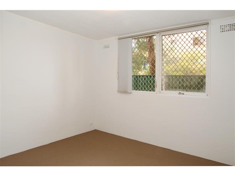 1/60 Arthur Street, Marrickville NSW 2204