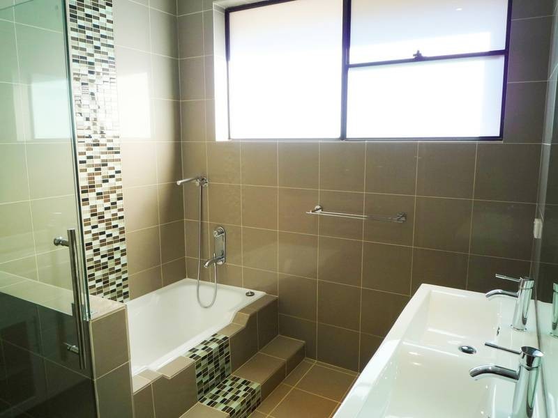 Russell Lea NSW 2046