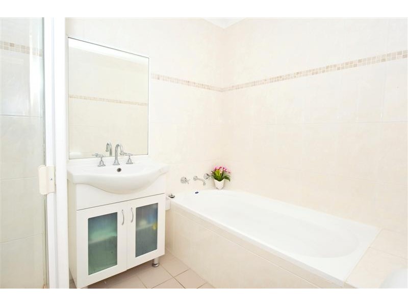 32/50 Henley Road, Homebush West NSW 2140