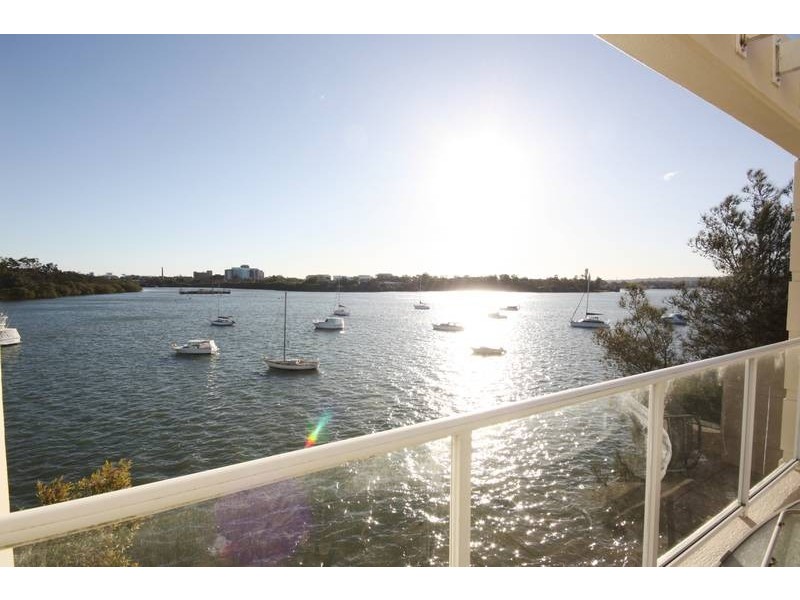 Breakfast Point NSW 2137