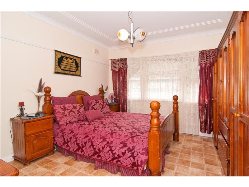 177 Noble Avenue, Greenacre NSW 2190