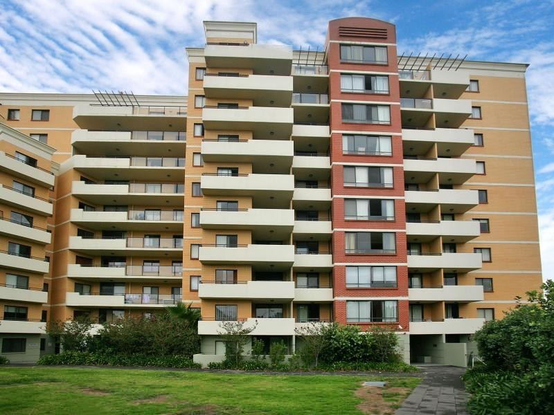 Strathfield NSW 2135