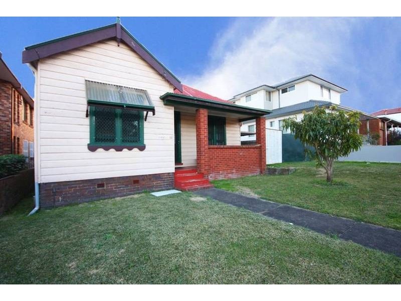 25 Barton Street, Strathfield South NSW 2136