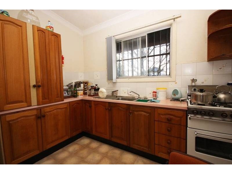 25 Barton Street, Strathfield South NSW 2136