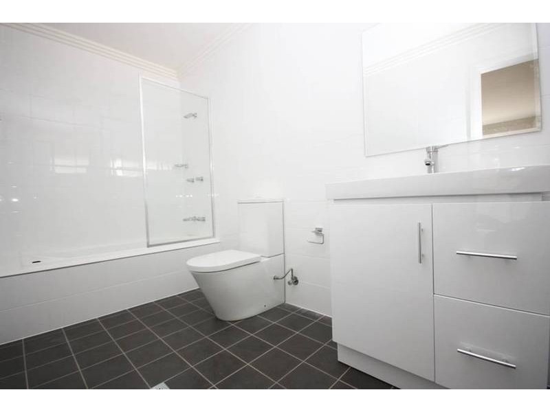 100 Kenyons Road, Merrylands NSW 2160