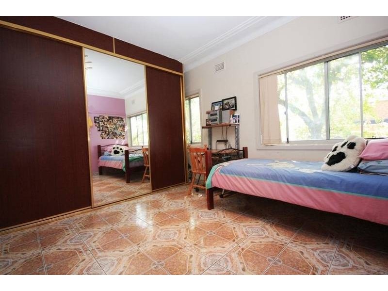 93 Noble Ave, Greenacre NSW 2190