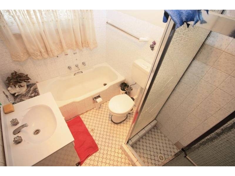 93 Noble Ave, Greenacre NSW 2190