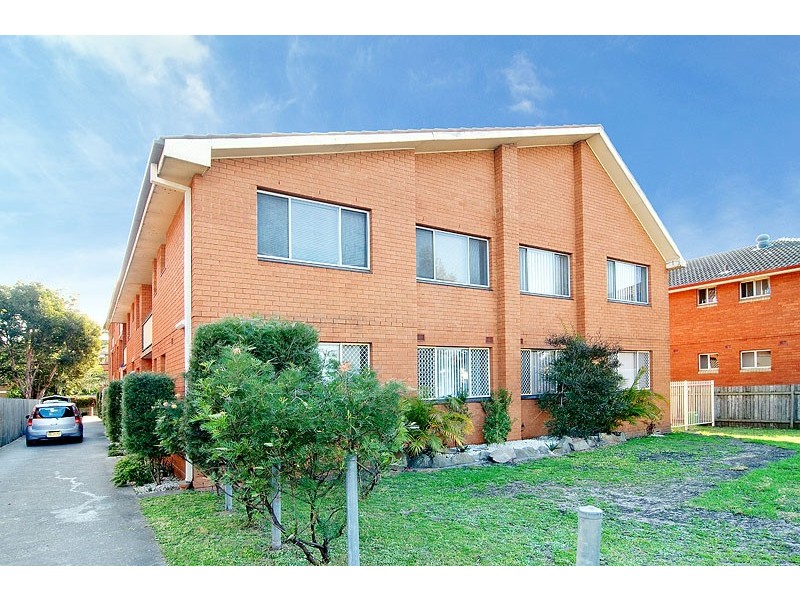 1/42 Clyde St, Granville NSW 2142