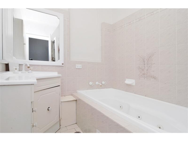 4 Dwyer Street, Ryde NSW 2112