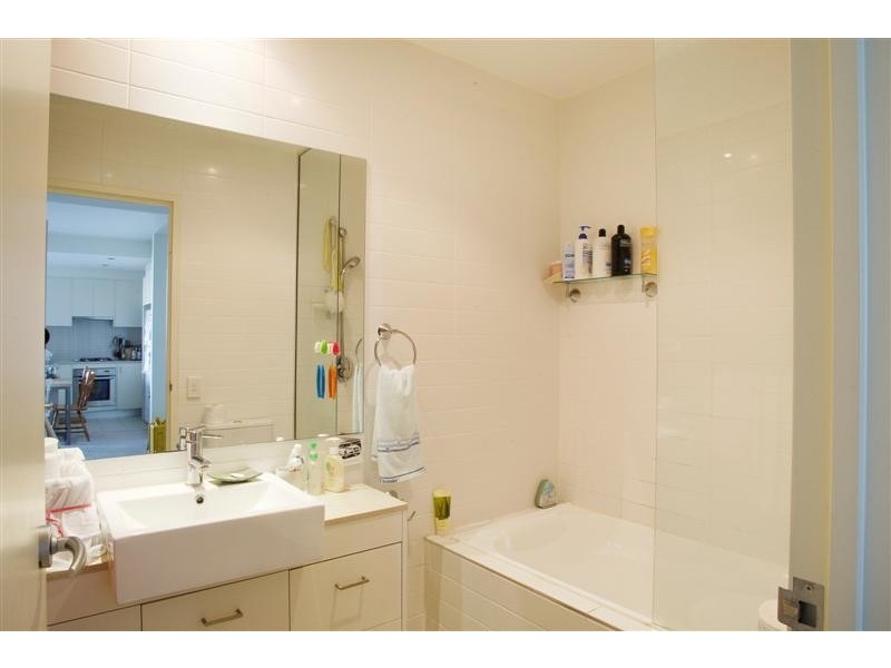413/37 Amalfi Drive, Wentworth Point NSW 2127