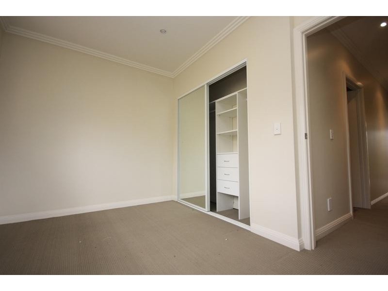 Newington NSW 2127