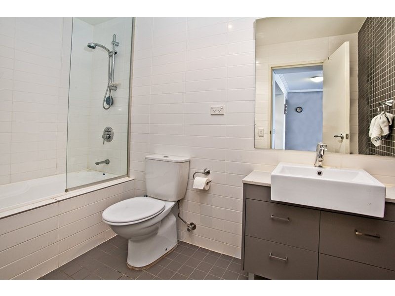305/1 Stromboli Strait, Wentworth Point NSW 2127