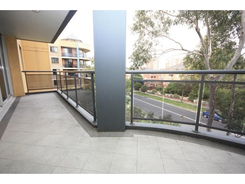 Strathfield NSW 2135