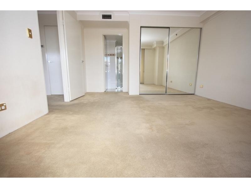 Strathfield NSW 2135