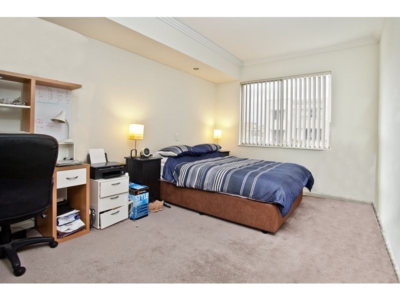 305/1 Stromboli Strait, Wentworth Point NSW 2127