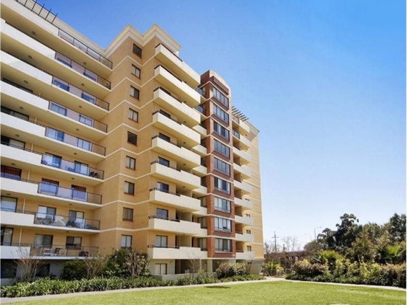 Strathfield NSW 2135