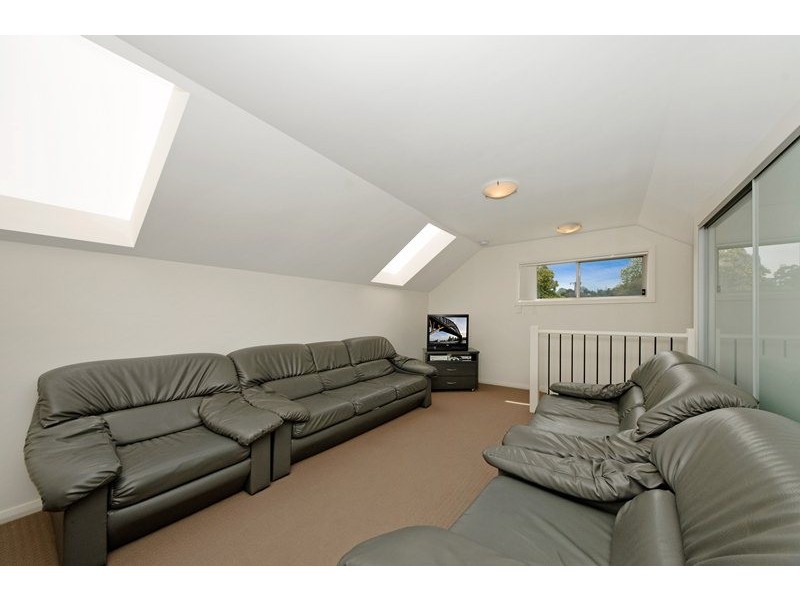 1/107 Adderton Road, Carlingford NSW 2118