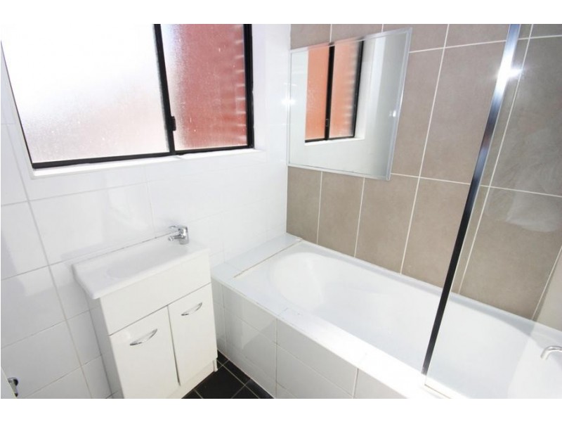 32/9 Hillcrest Street, Homebush NSW 2140