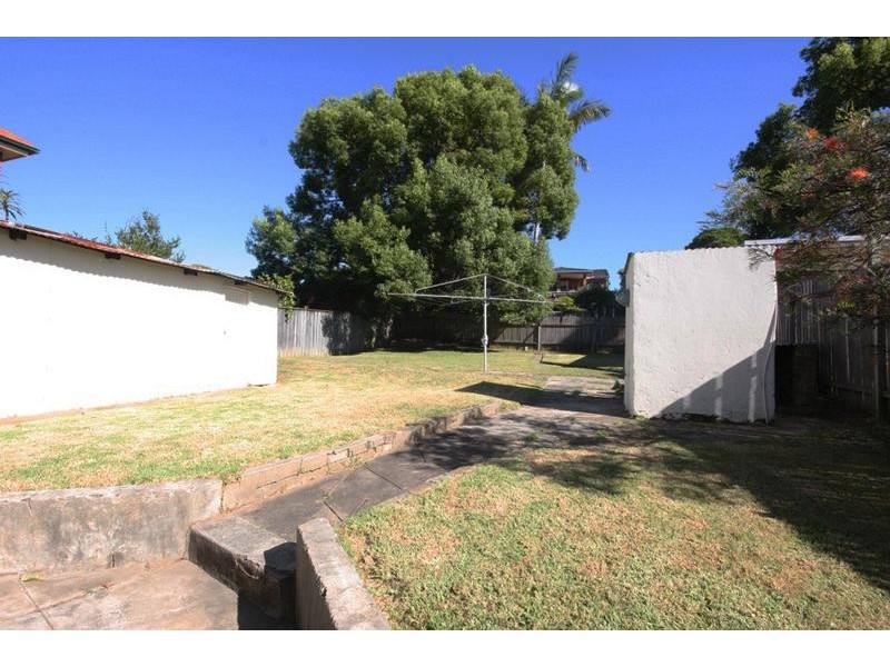 11 Albion Street, Concord NSW 2137
