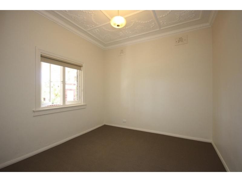 11 Albion Street, Cabarita NSW 2137