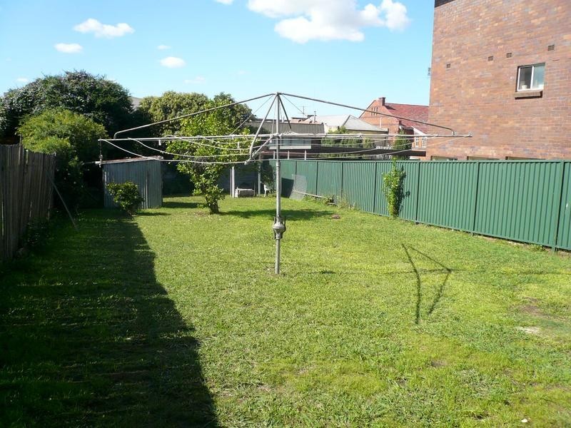 9 lumley st, Granville NSW 2142