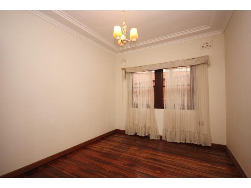 Strathfield NSW 2135