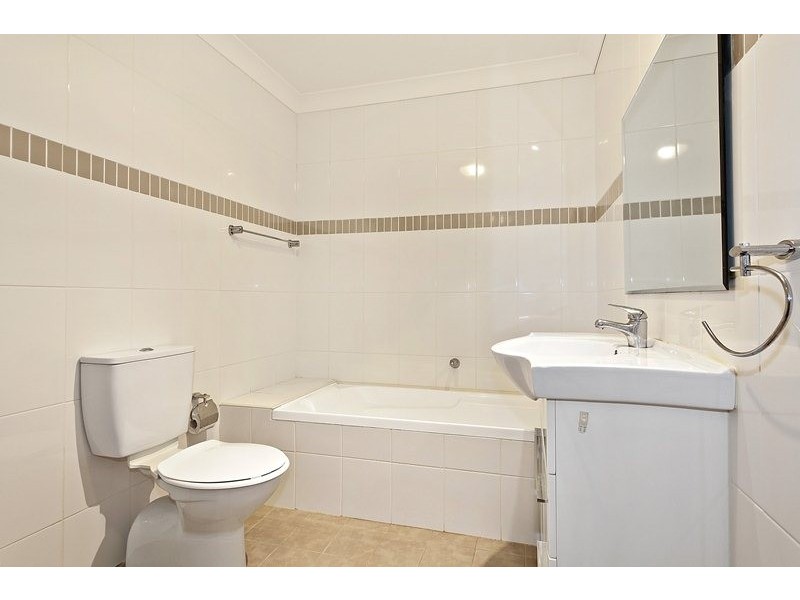 17/2 Tavistock Street, Homebush West NSW 2140