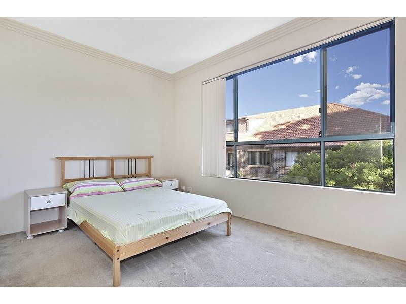 17/2 Tavistock Street, Homebush West NSW 2140