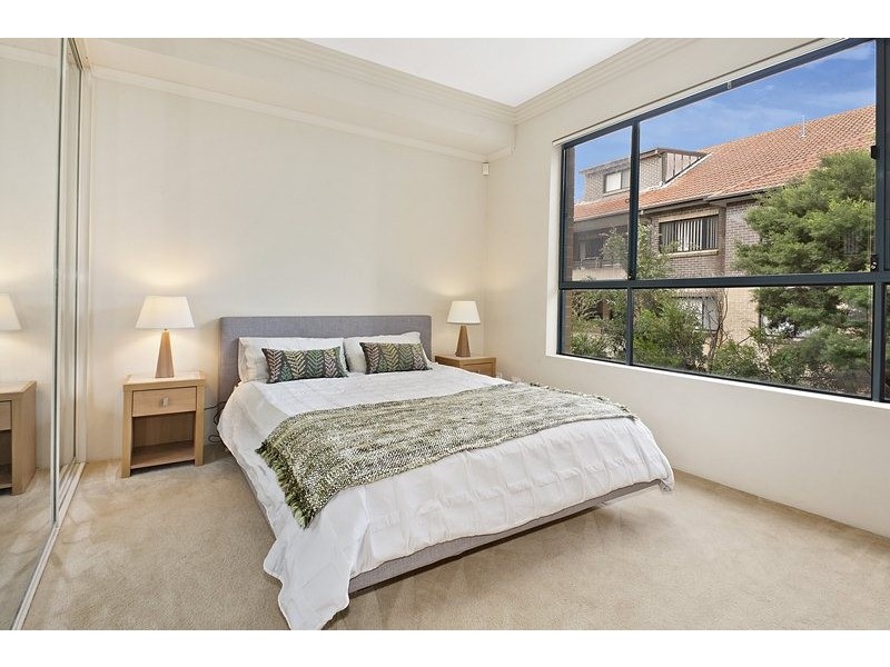 1/2 Tavistock Road, Homebush West NSW 2140