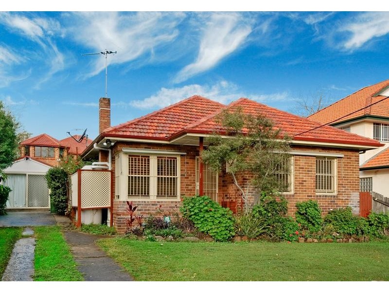 Strathfield NSW 2135