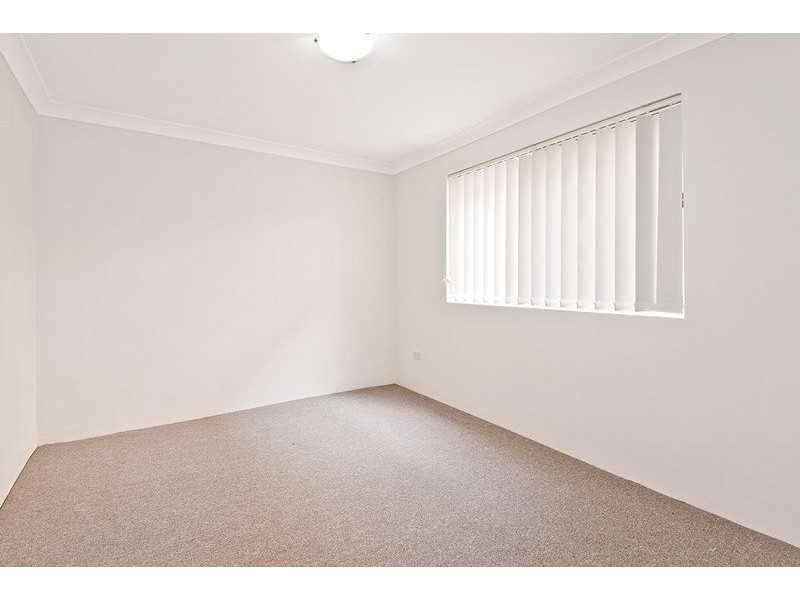 2/9 Hampstead Road, Homebush West NSW 2140