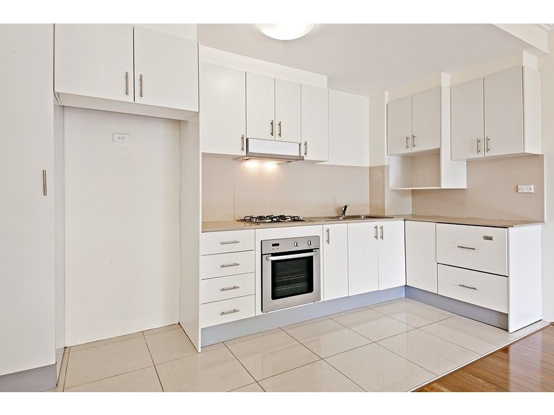 13/2 Tavistock Road, Homebush West NSW 2140