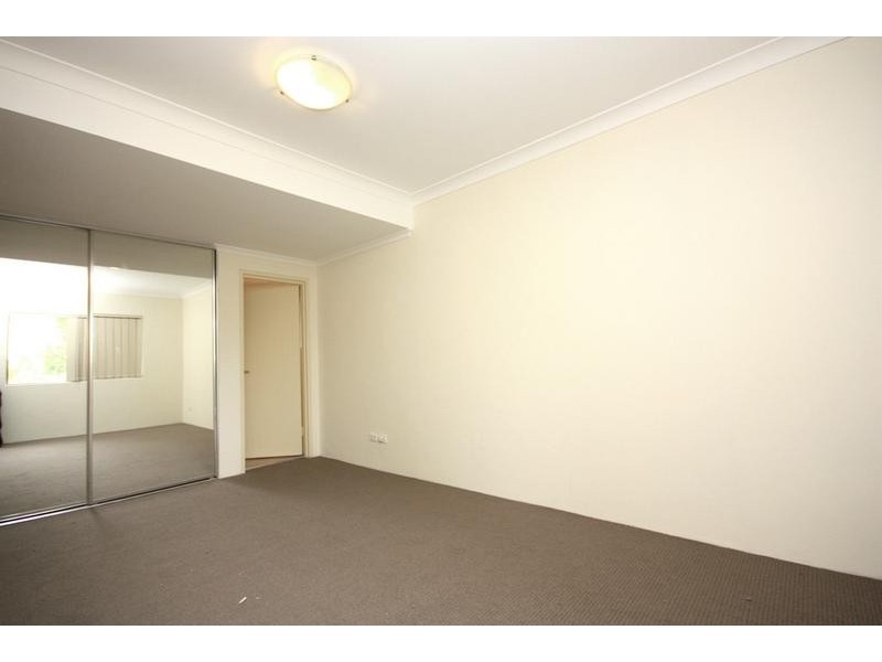 Strathfield South NSW 2136