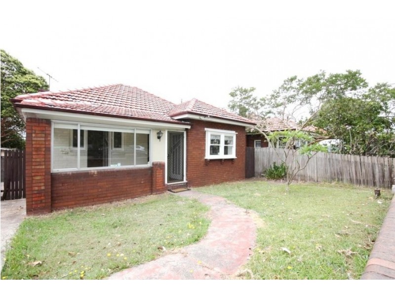 5 Phoenix Avenue, Concord West NSW 2138