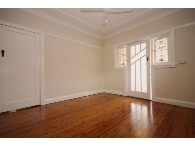 5 Phoenix Avenue, Concord West NSW 2138