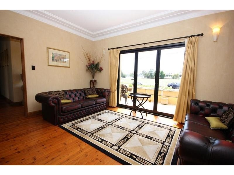 Russell Lea NSW 2046