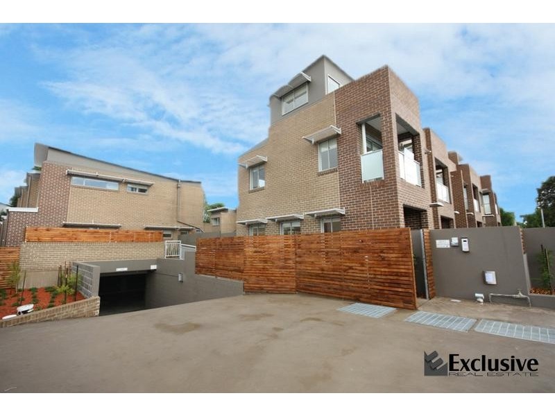 8/85 Wetherill Street, Silverwater NSW 2128