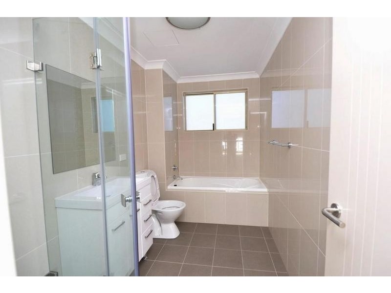 4 Bridge Road, Homebush NSW 2140