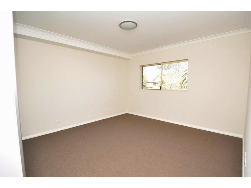 4 Bridge Road, Homebush NSW 2140