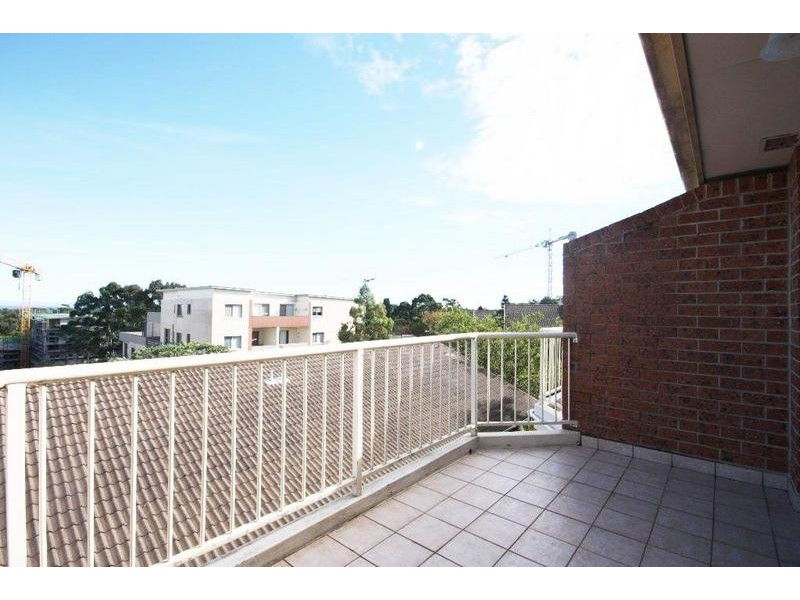 11/3-5 Post Office Street, Carlingford NSW 2118