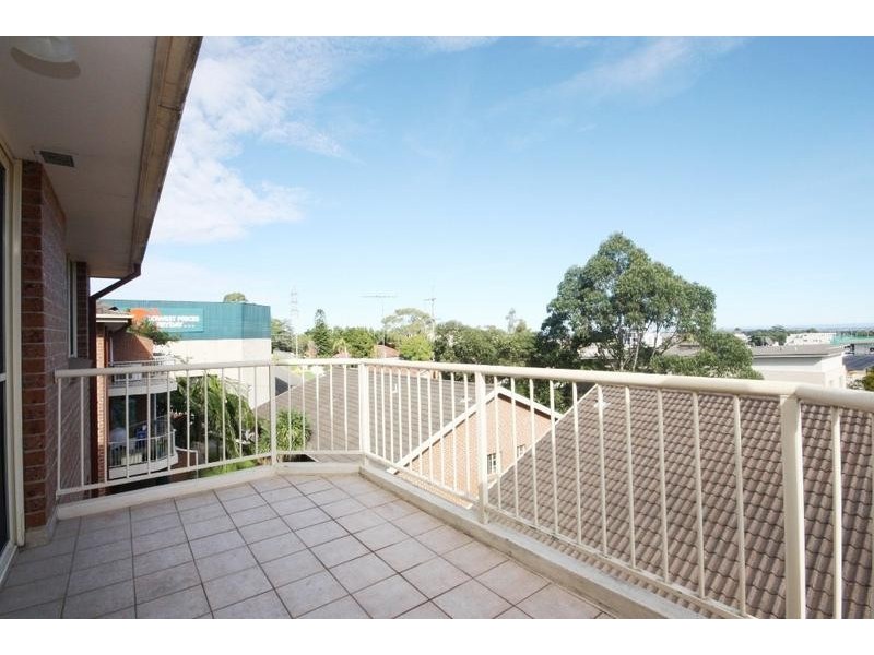 11/3-5 Post Office Street, Carlingford NSW 2118