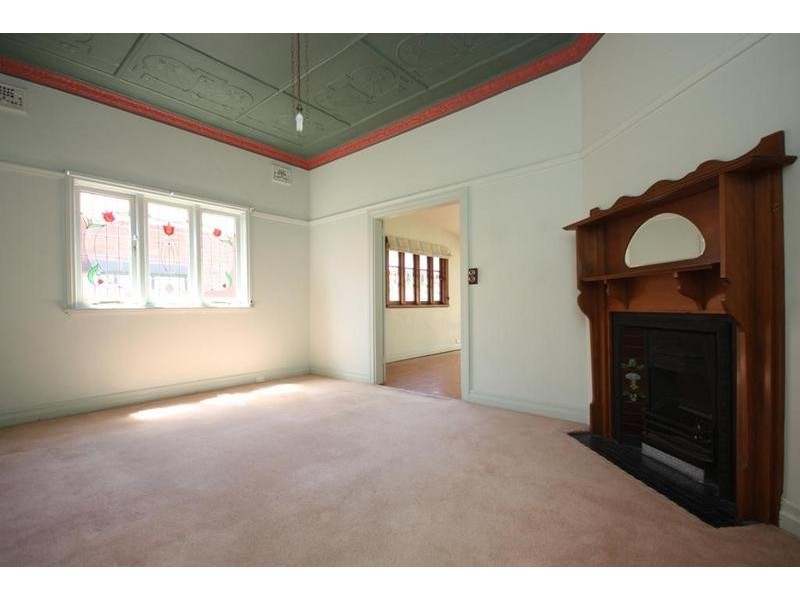 Russell Lea NSW 2046